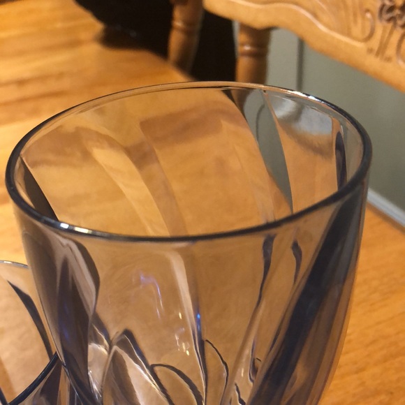 Collectible Light Blue Water Goblet and tumbler Set of (2) - Picture 3 of 4